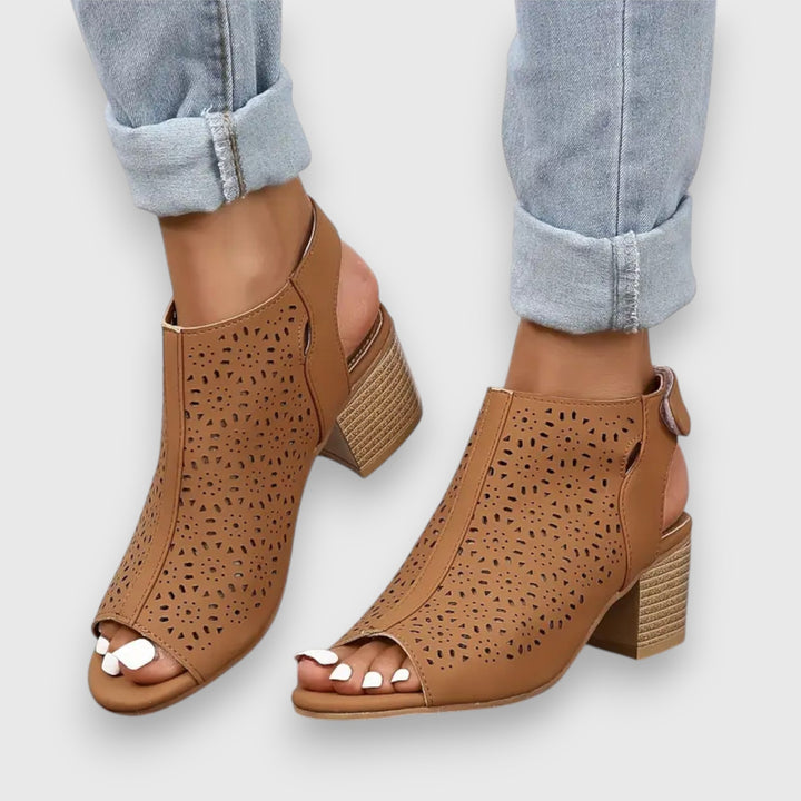 Venisse – Sandals