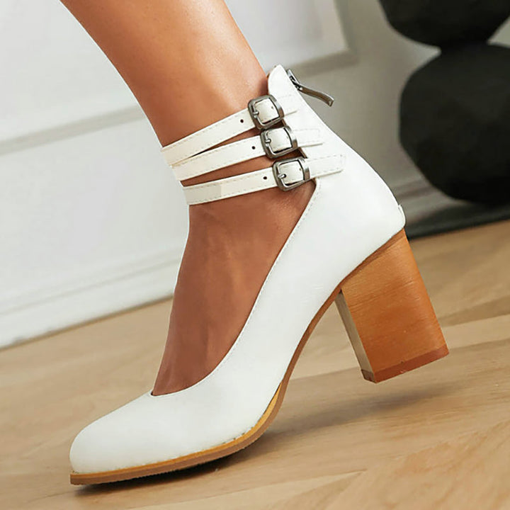 Matilda - Elegant smooth sandals with ankle straps and thick heels for a sophisticated look