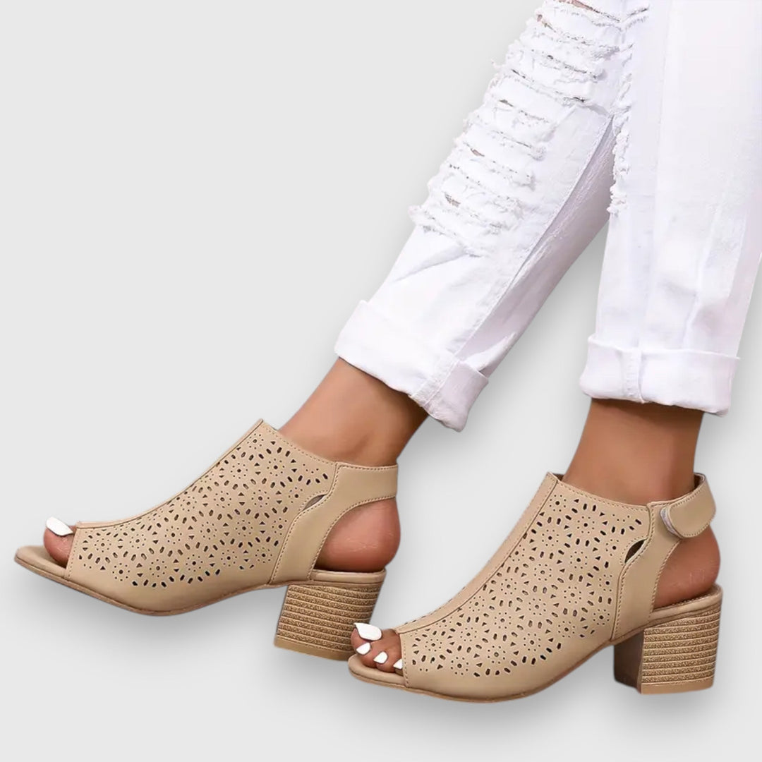 Venisse – Sandals