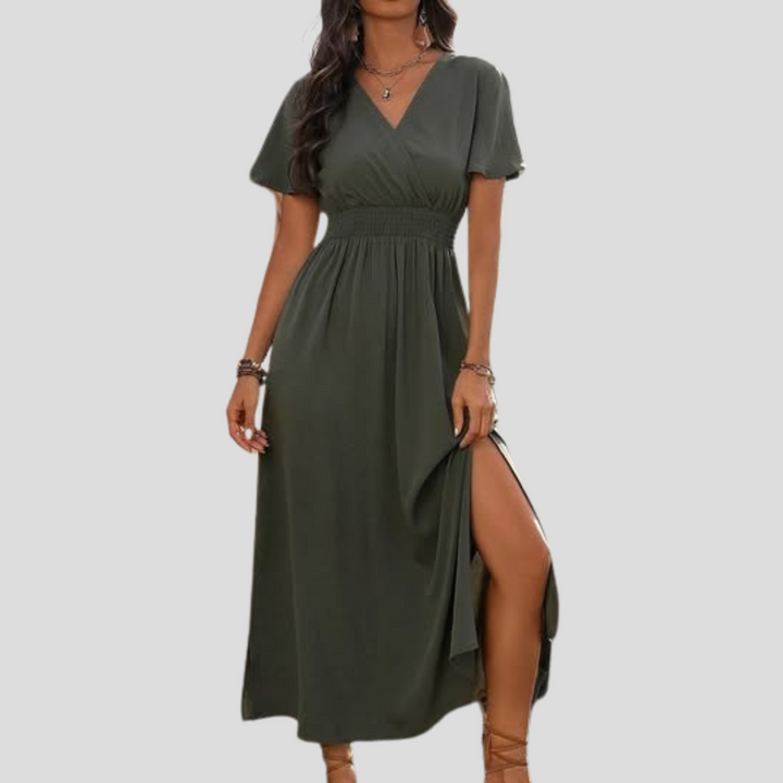Nayeli – Elegant V-Neck Maxi Dress