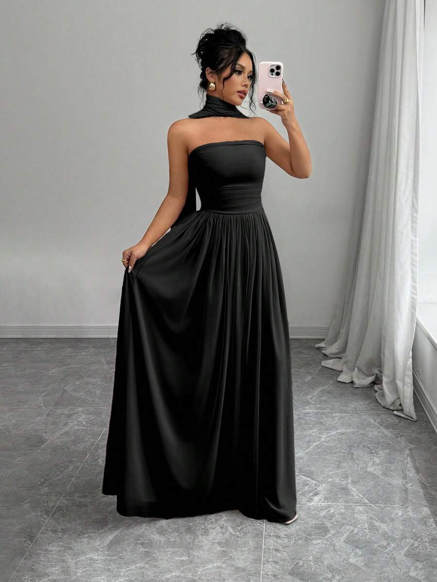 Stella - Sculpted Strapless Maxi-Kleid