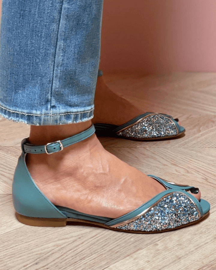Laelia - Elegant Glitter Low Sandals Perfect for Any Occasion