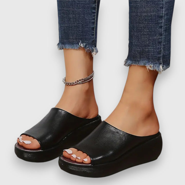 Vionelle - Soft Faux-Leather Sandal