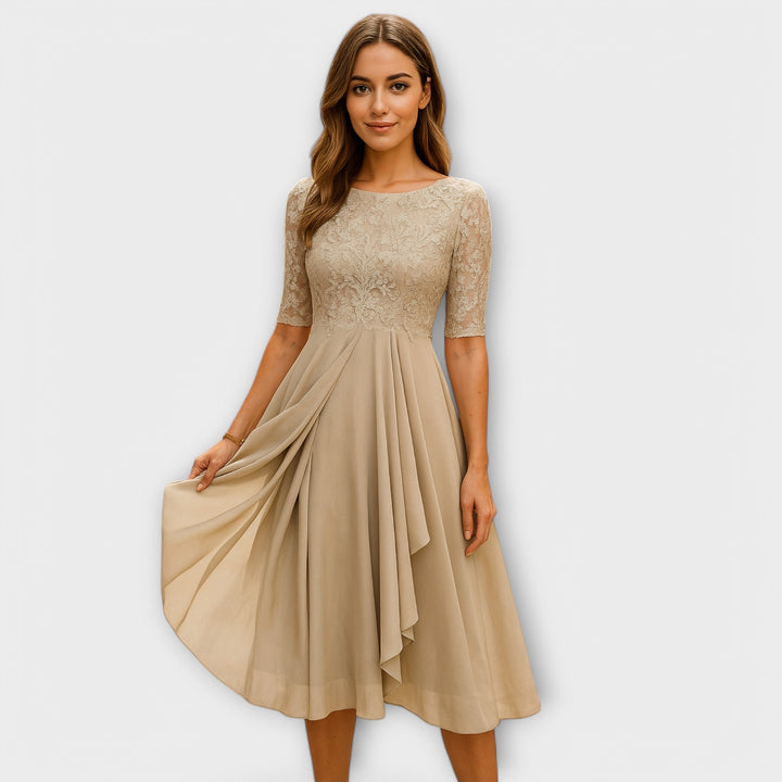 Saskia – Elegant Lace Midi Dress