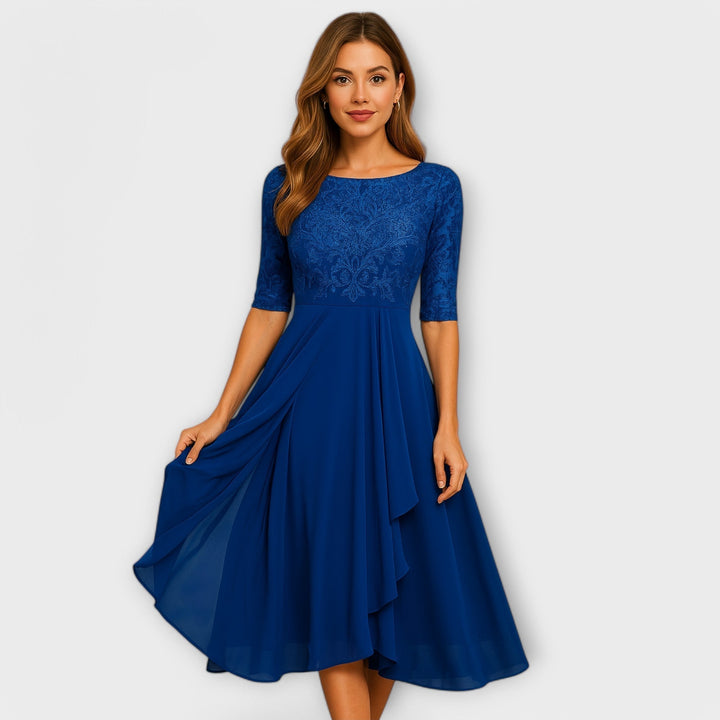 Saskia – Elegant Lace Midi Dress
