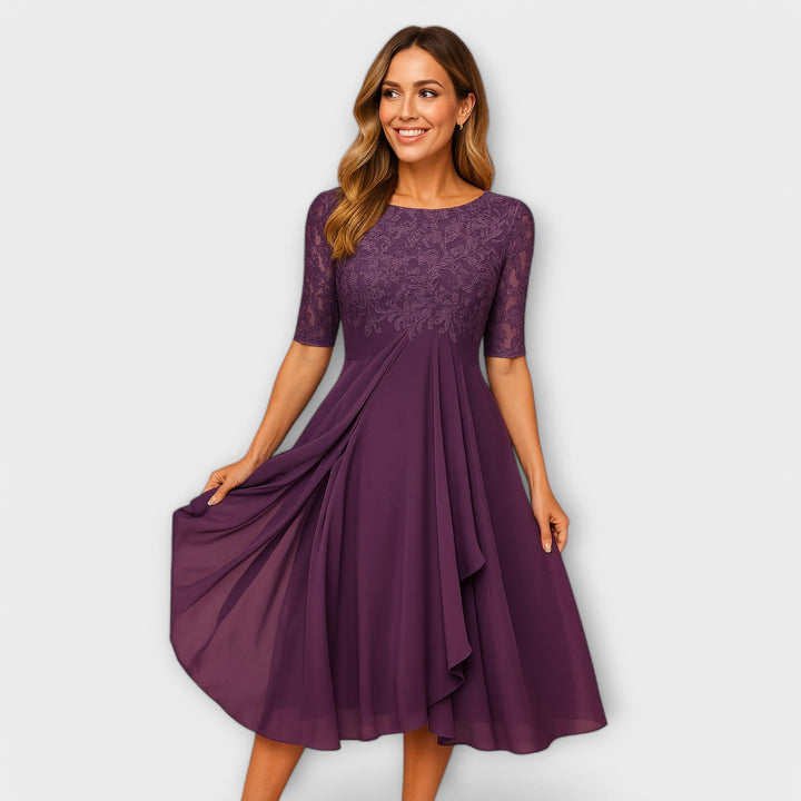 Saskia – Elegant Lace Midi Dress