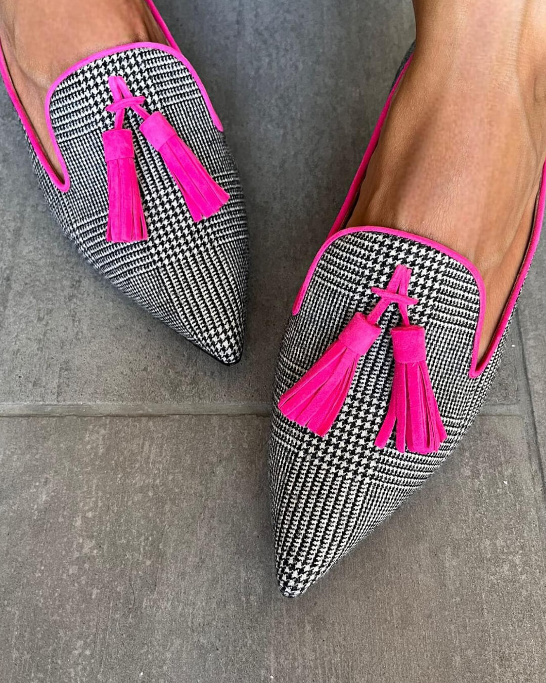 Nevaeh - Elegant pointed loafers with a comfortable tassel