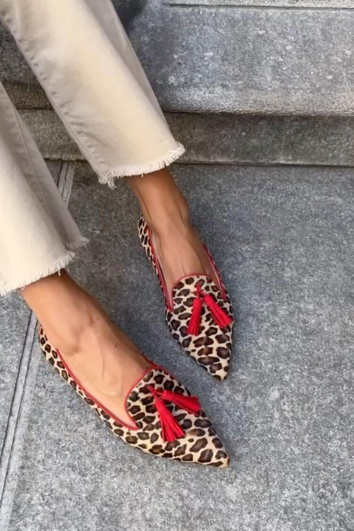 Lucy - Animal Print Mary Jane Flats – Elegant and Trendy Style