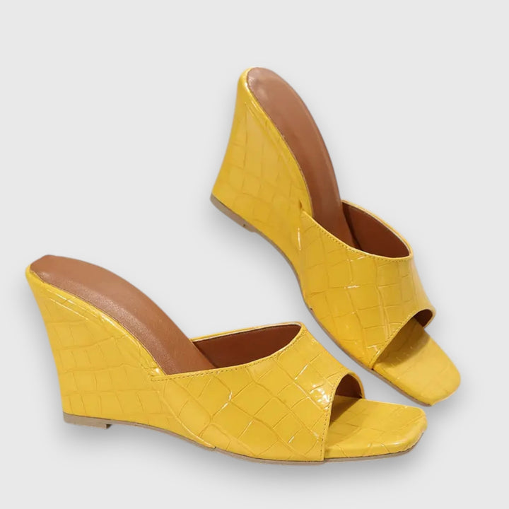 Olyssia – Wedge Sandals