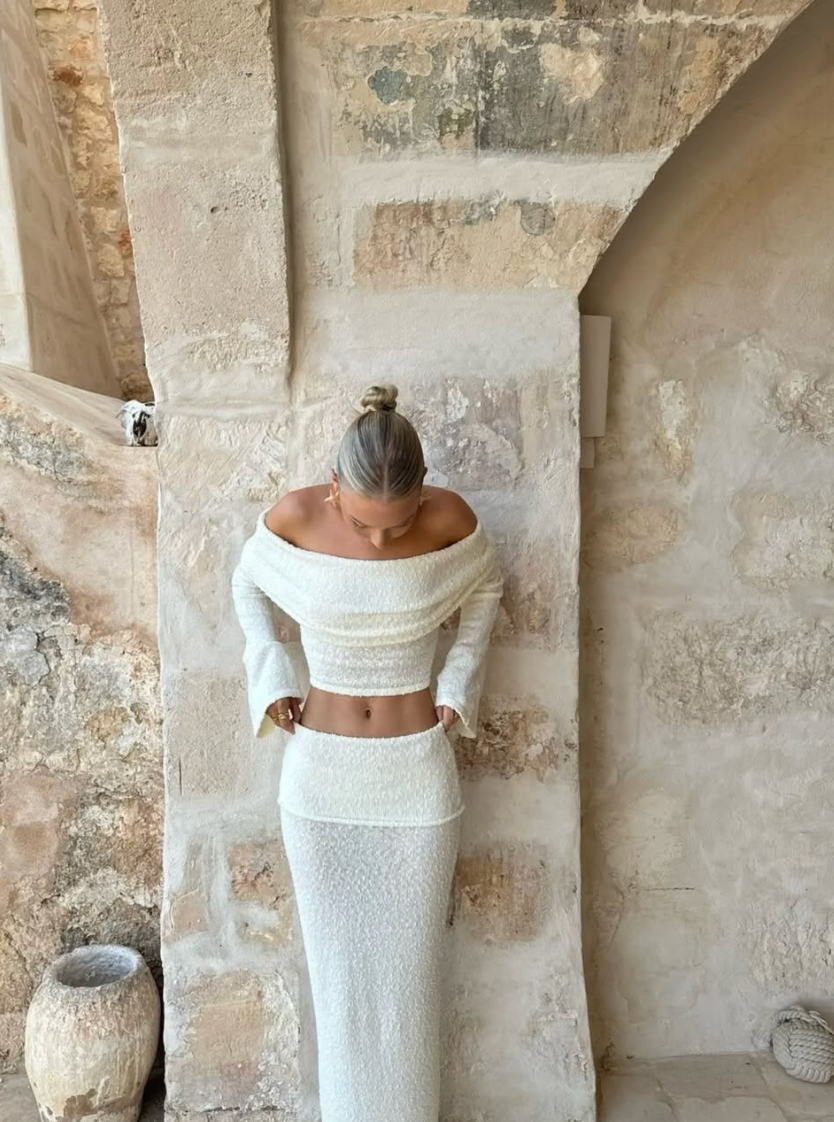 Myrienna - Elegant Long Set