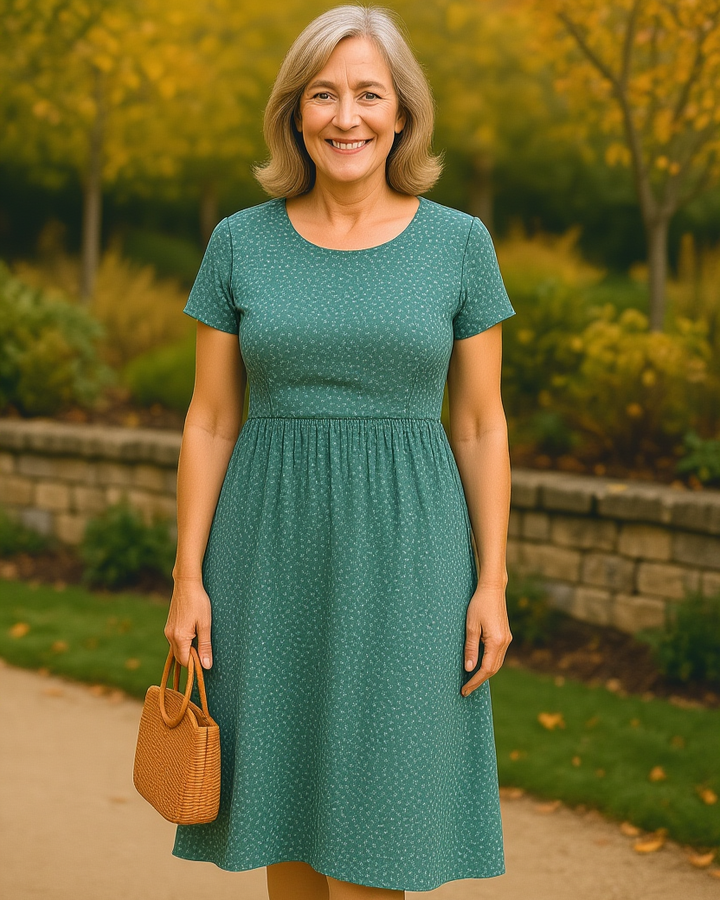 Coral – Breezy Knee Dress
