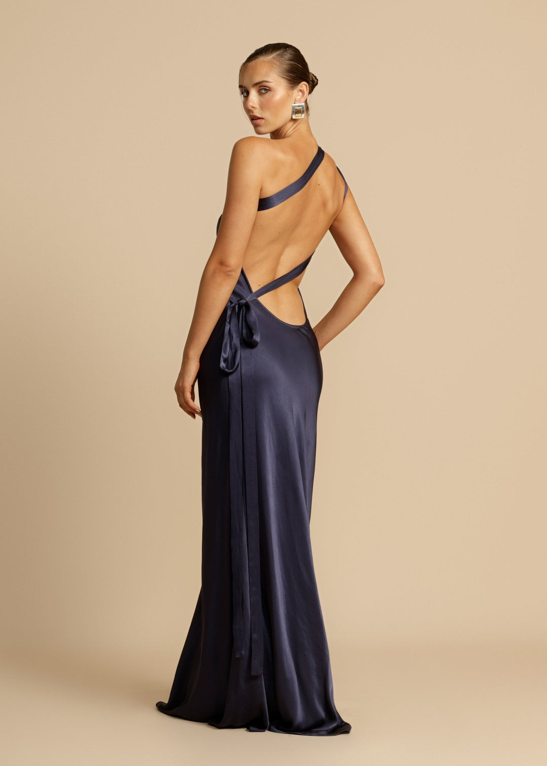 Ella - One-shoulder satin maxi dress