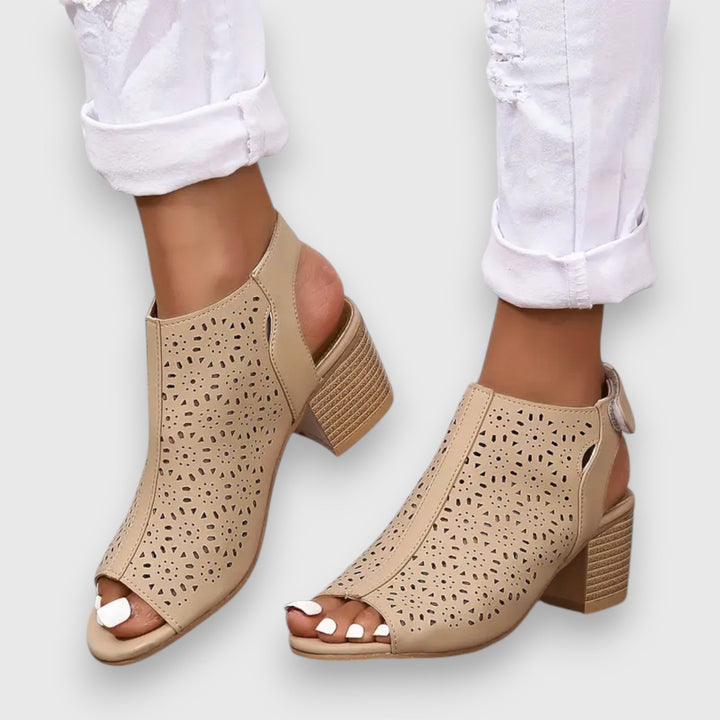 Venisse – Sandals