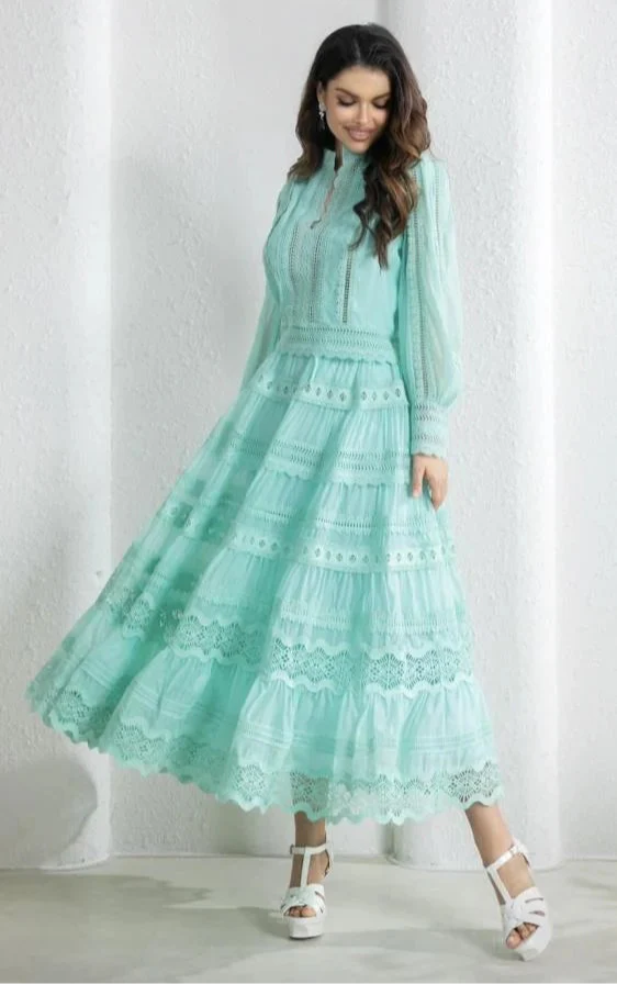LOLITA | Vintage Embroided Dress