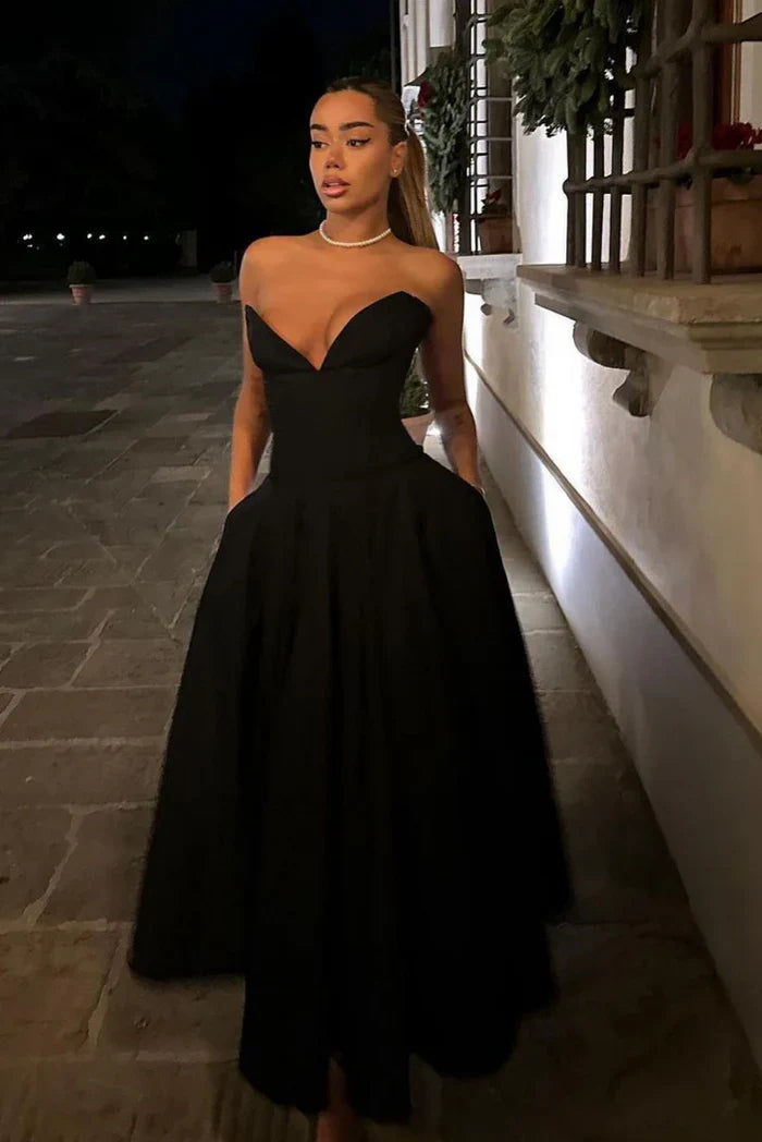 Wynirae - Corset Midi Dress