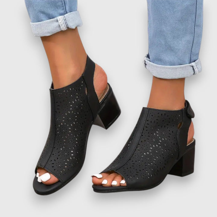 Venisse – Sandals