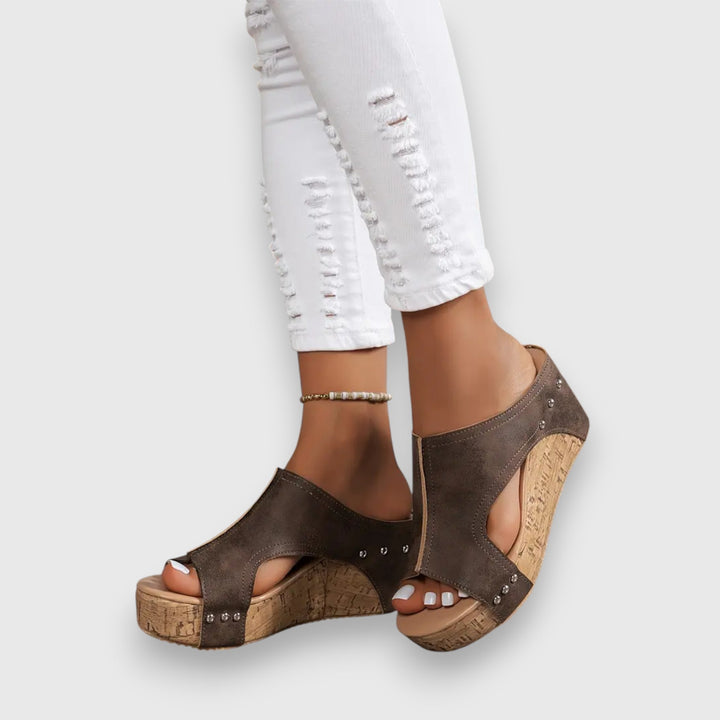 Vionna – Wedge Sandals