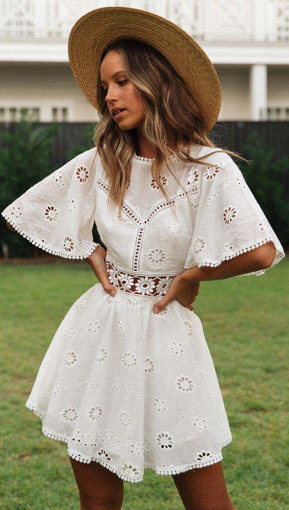 Florinda - Backless Bell-Sleeve Dress