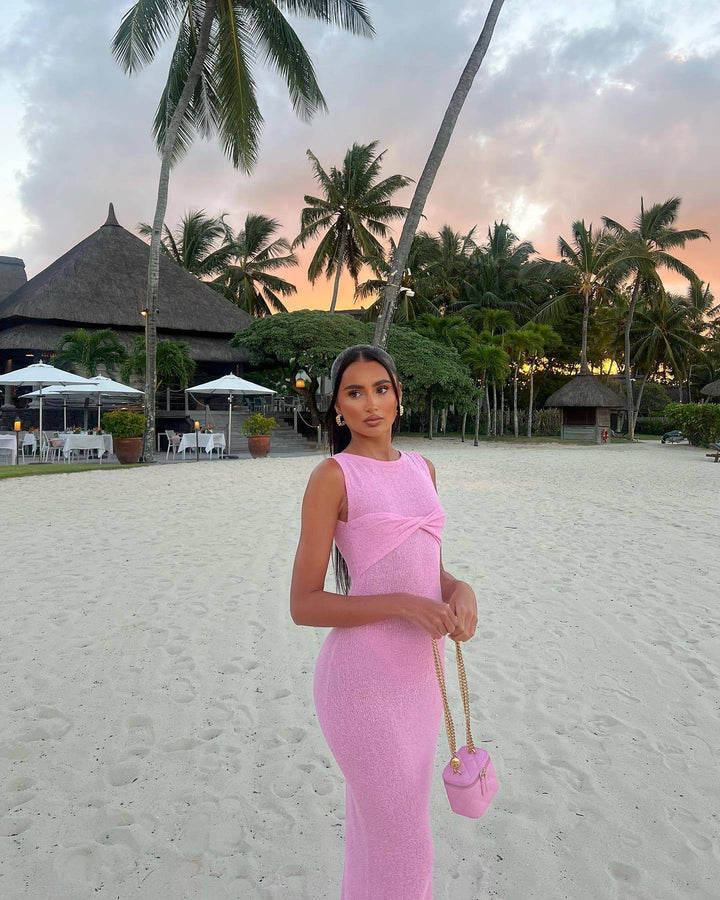 Seloriah - Round Neck Knitted Maxi Dress