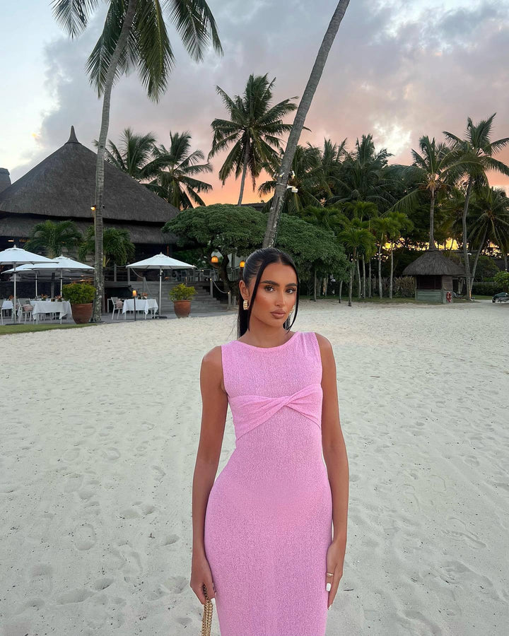Seloriah - Round Neck Knitted Maxi Dress