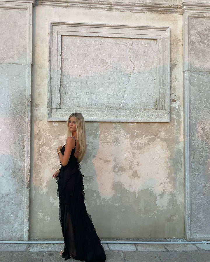 Brelissae - Elegant Maxi Dress