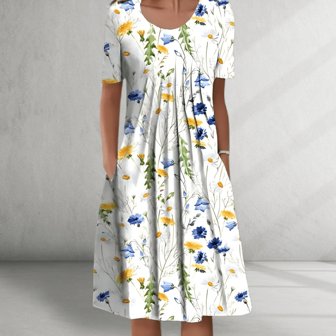 Aimy - Floral Dress  Short Sleeves  Relaxed Everyday Fit