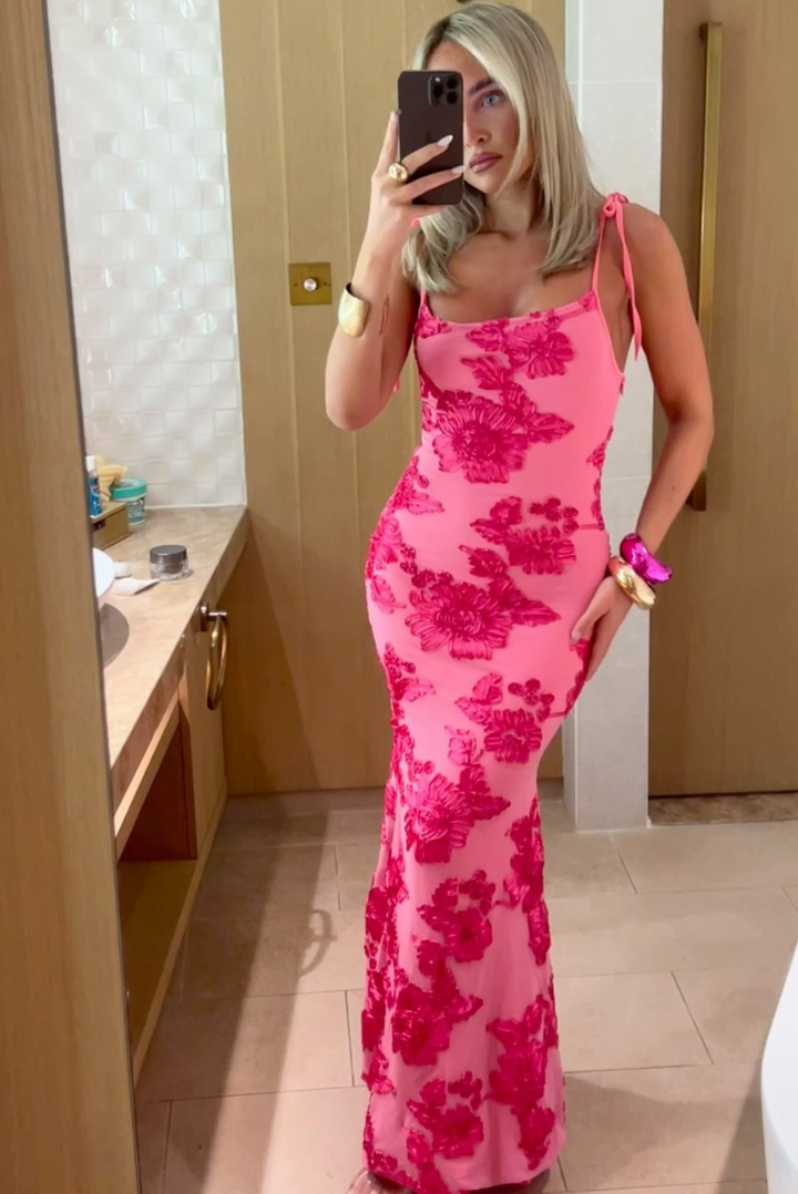 Ivenaya - Floral Maxi Dress