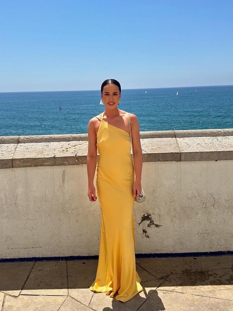 Wyssira - Backless Maxi Dress