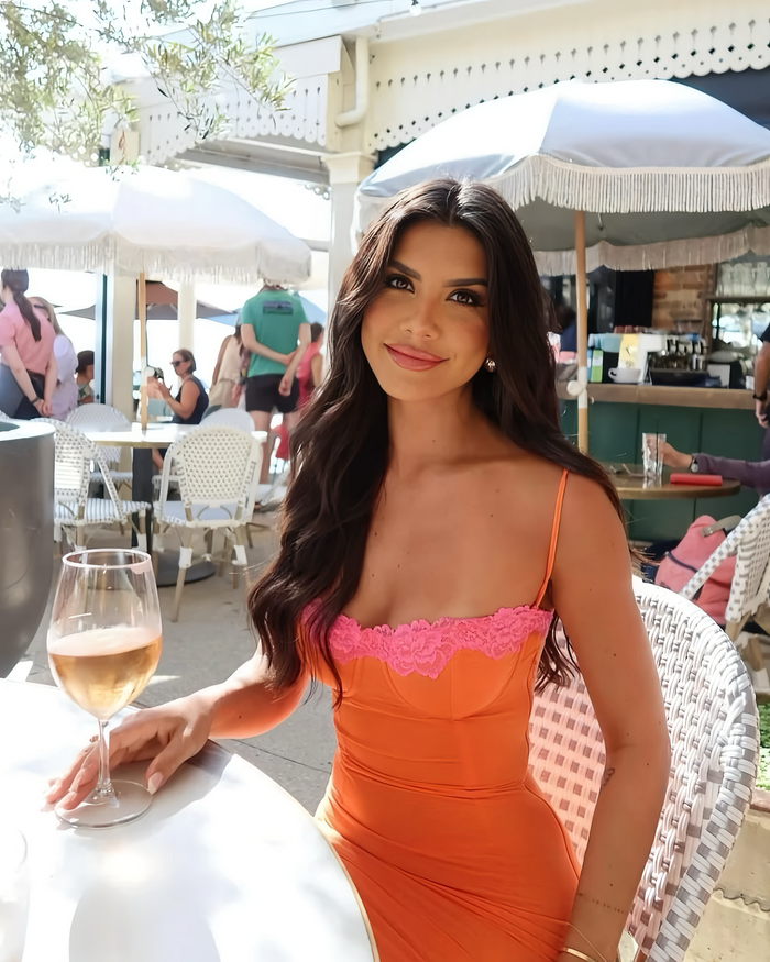 Isla - Vibrant Bodycon Gown