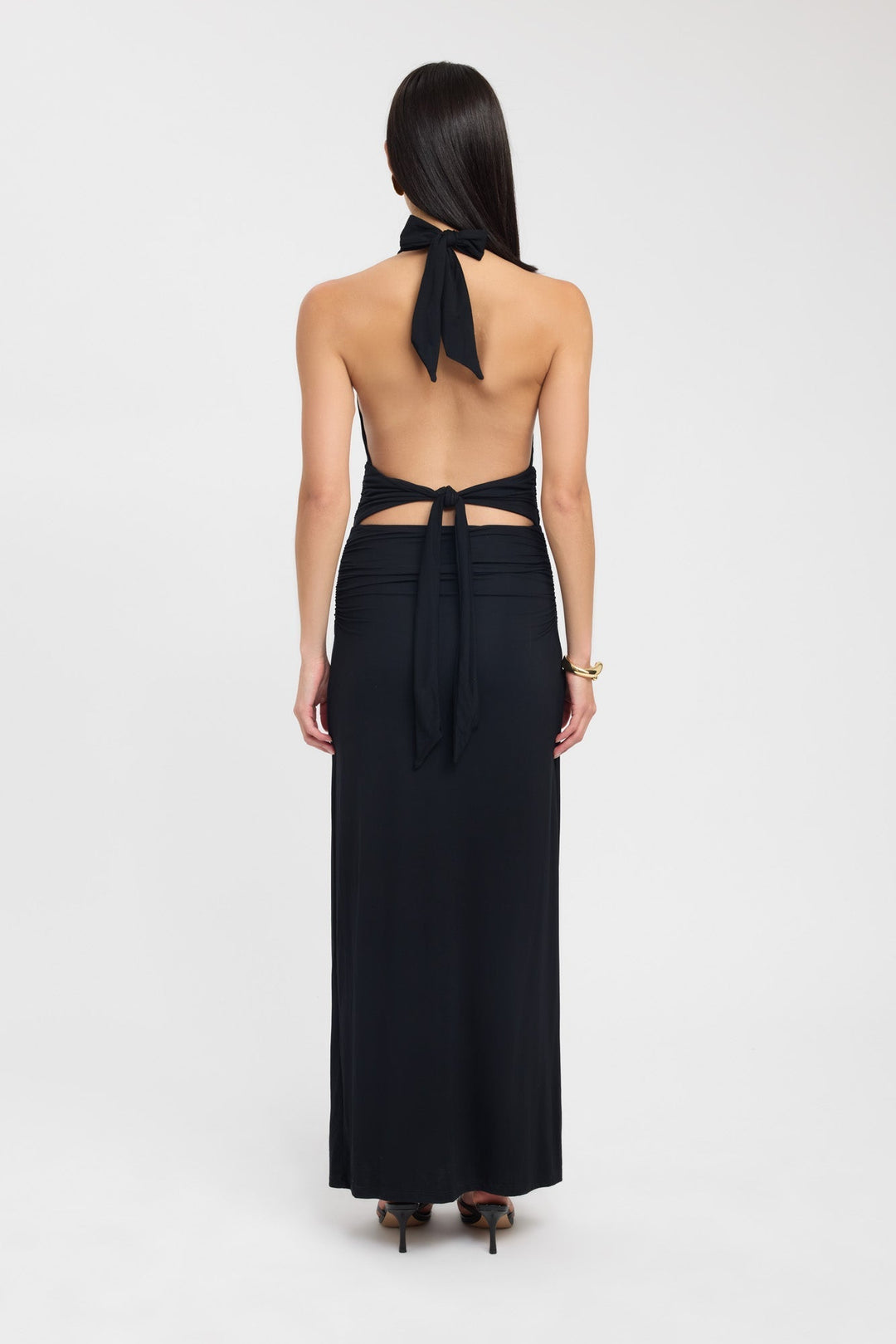 Eleanor - Elegant halter maxi dress