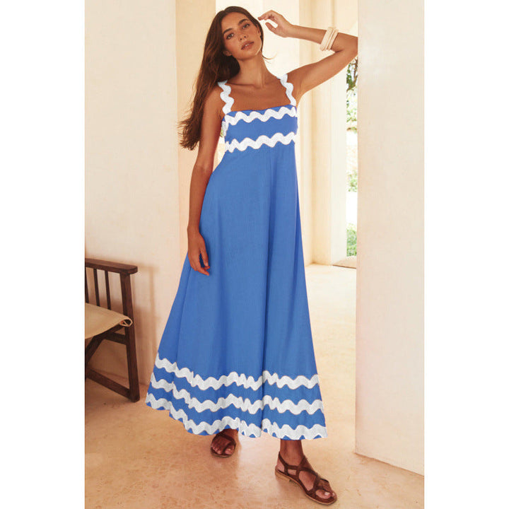 Halenna - Casual Sleeveless Dress with Floral Print