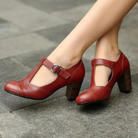 Jordana - Elegant T-bar pumps with low heel for a refined look