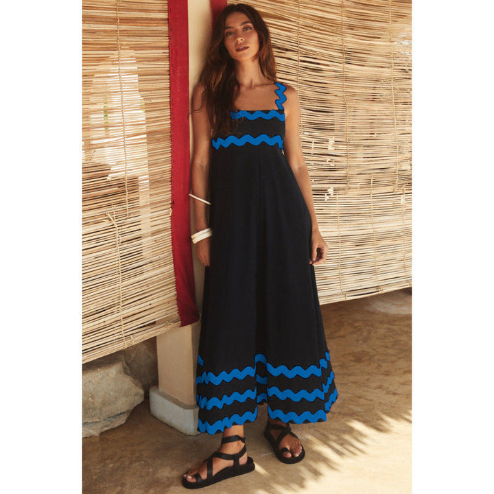 Halenna - Casual Sleeveless Dress with Floral Print