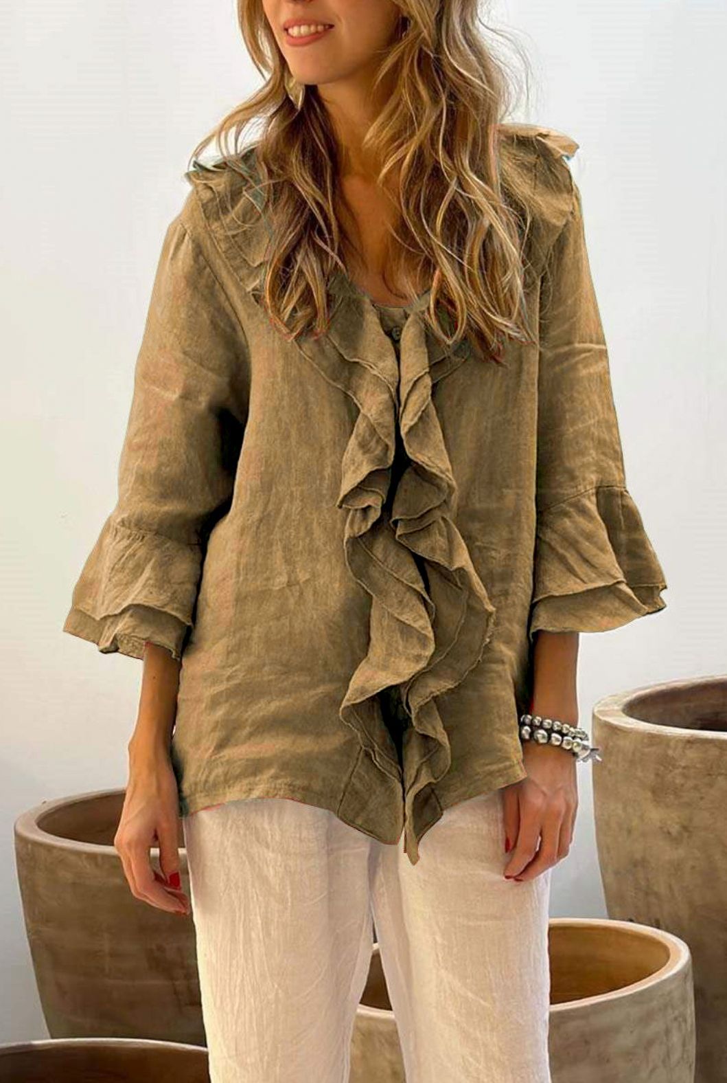 Paloma - Stylish Ruffled Blouse