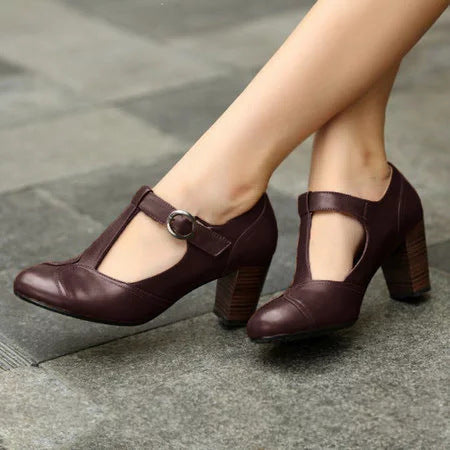 Jordana - Elegant T-bar pumps with low heel for a refined look