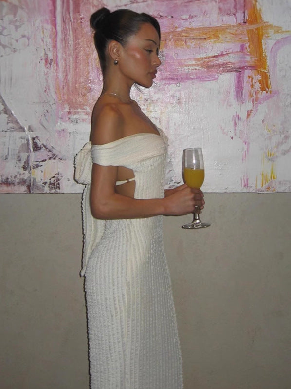 Ulyria - Elegant Backless Maxi Dress