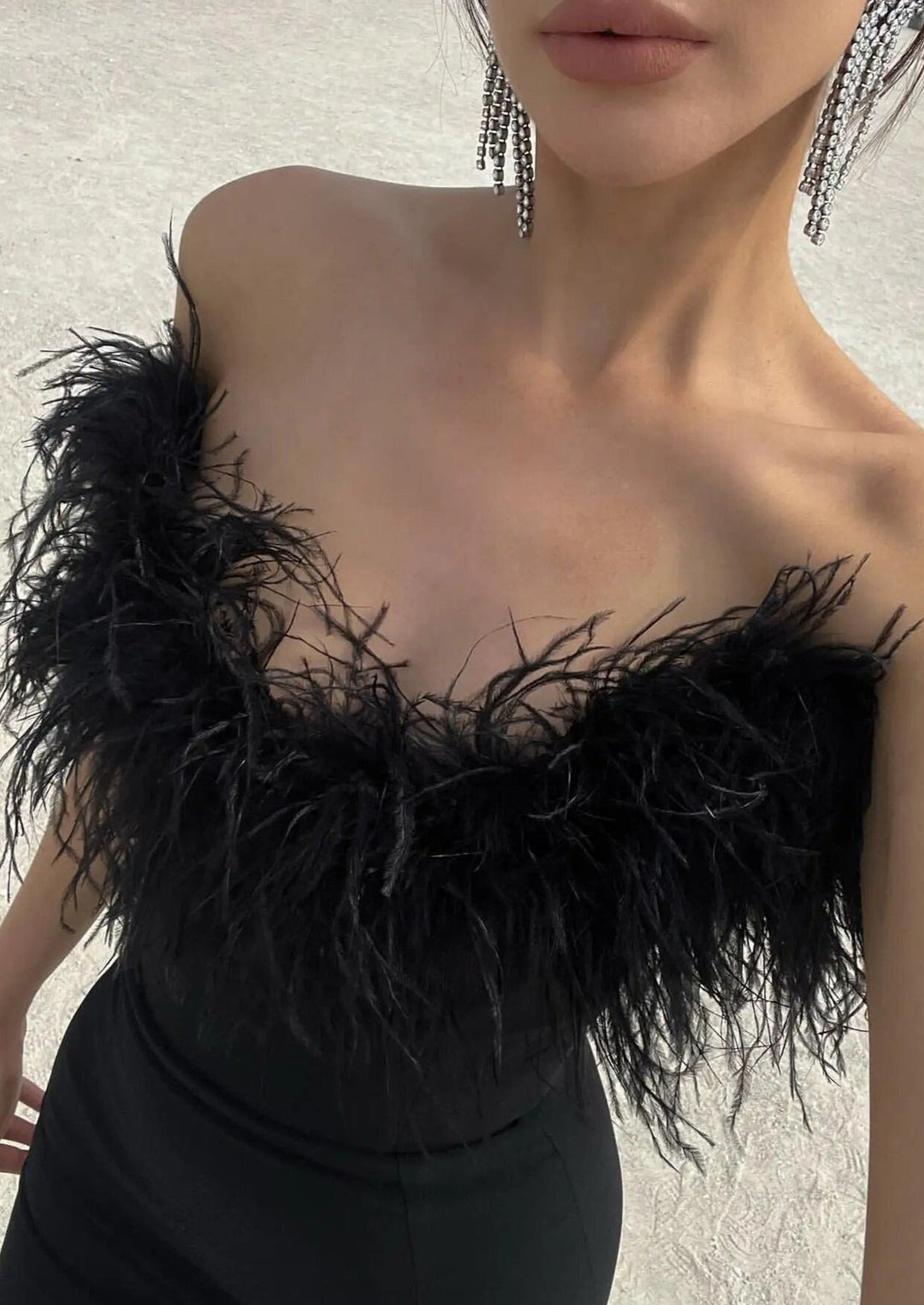 Selyra - Luxurious Feather Dress