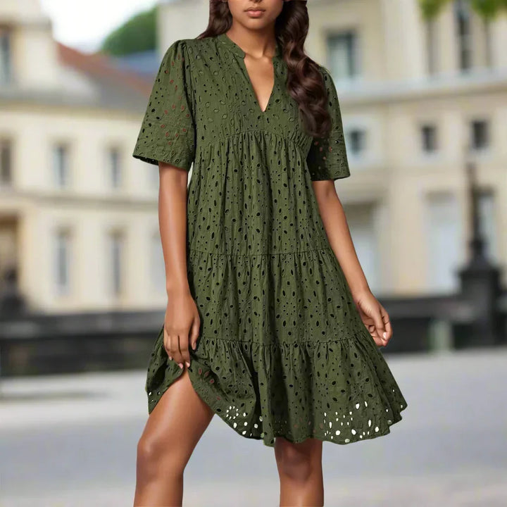 Leona – Elegant Midi Dress