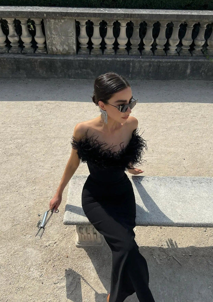 Selyra - Luxurious Feather Dress