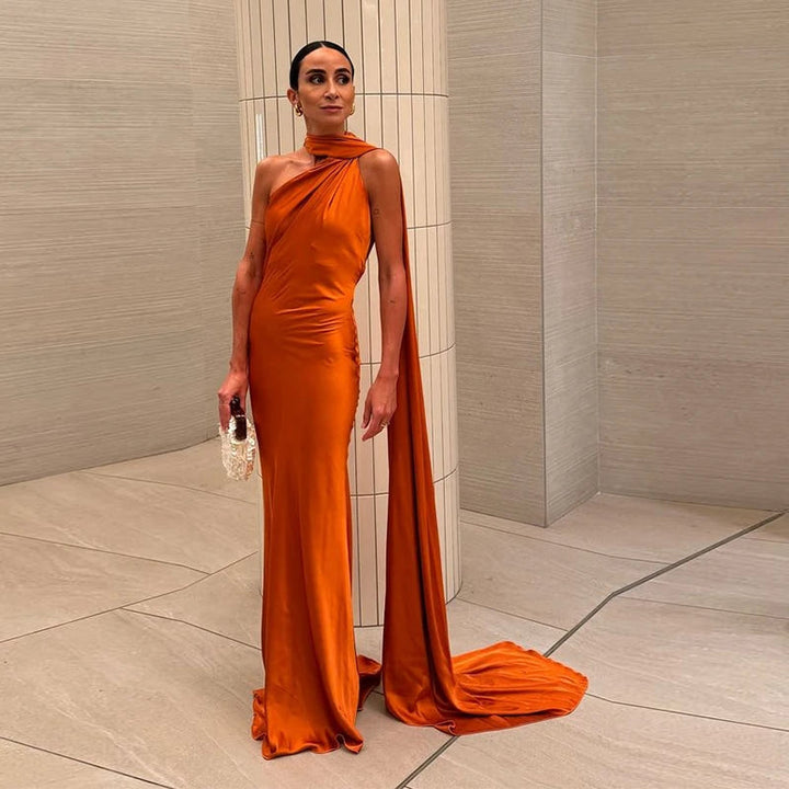 Norivelle - Timeless Cape Gown