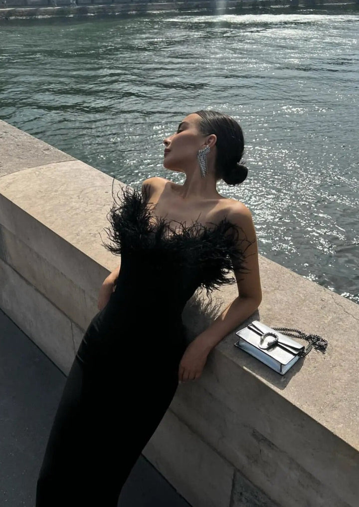 Selyra - Luxurious Feather Dress