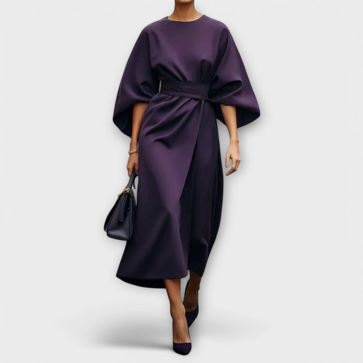 Nayelle - Elegant dress with sleeves