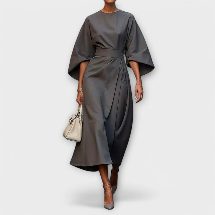 Nayelle - Elegant dress with sleeves
