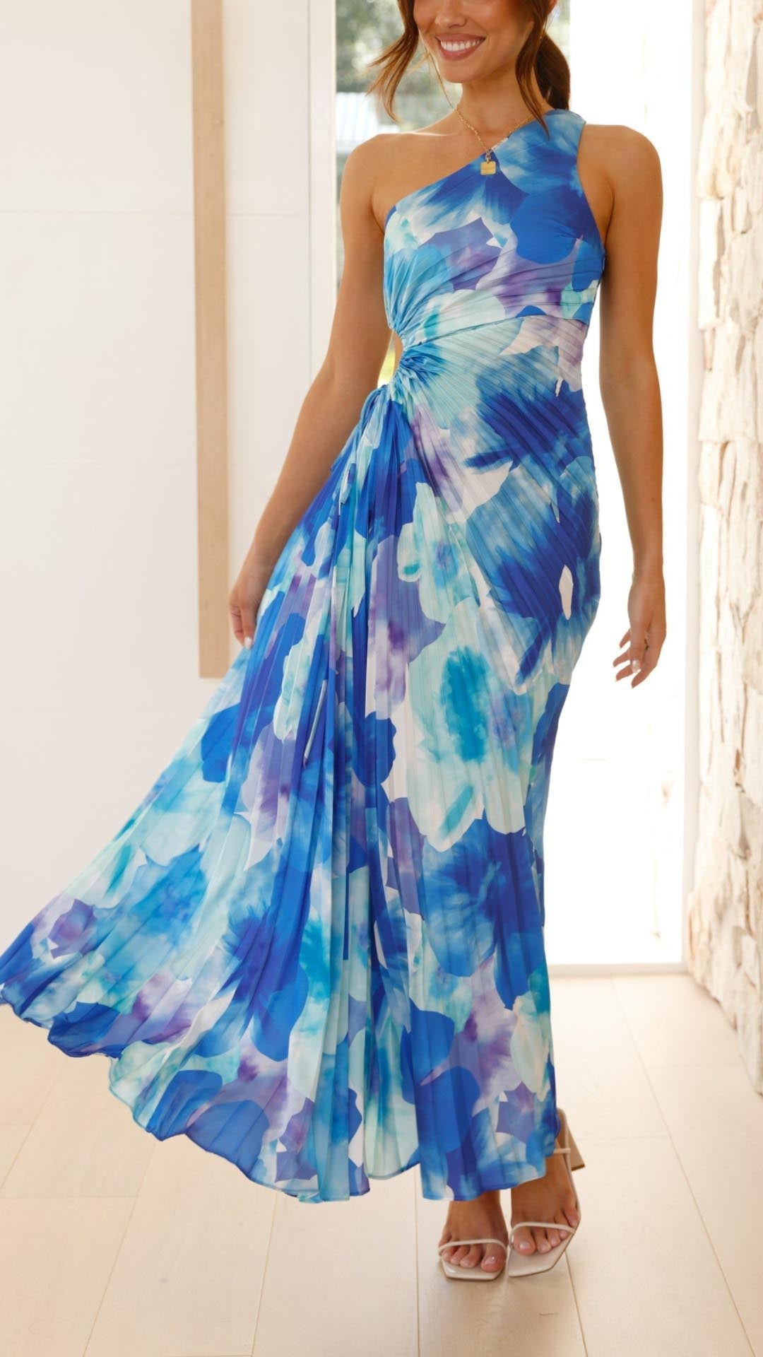 Veynorae - Floral Pleated One Shoulder Maxi Dress