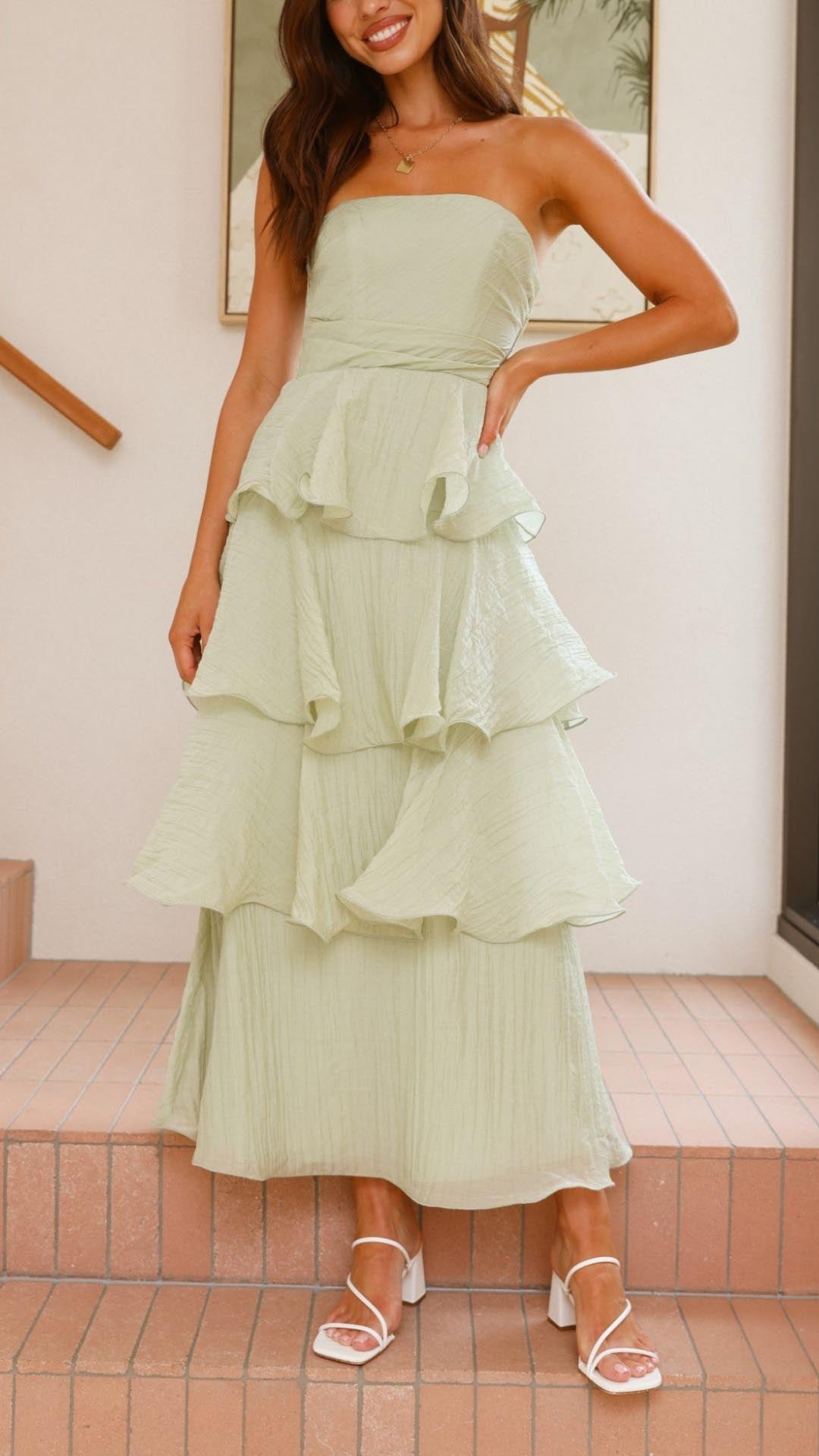Gwylessa -Tiered Ruffle Maxi Dress