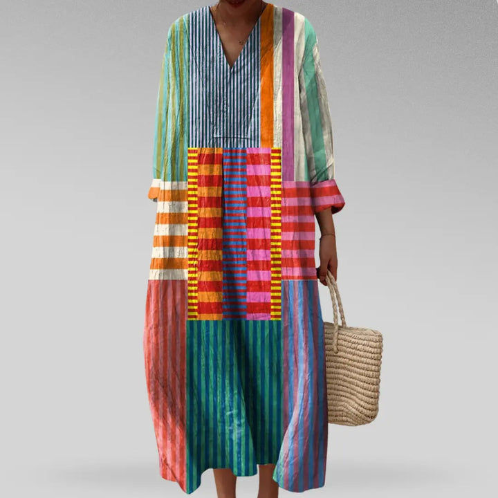 Chloe - Dress with geometric patterns