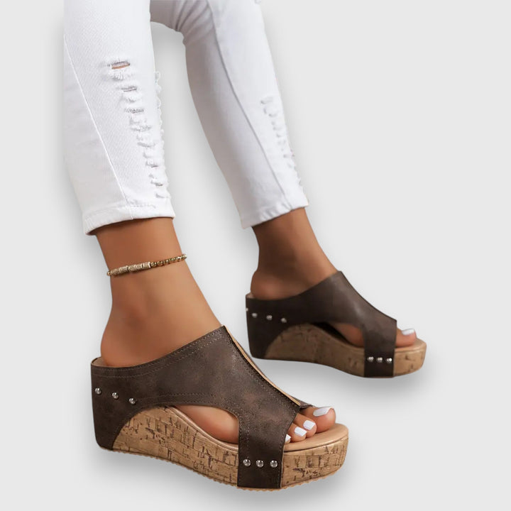Vionna – Wedge Sandals