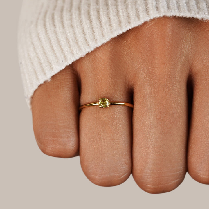 Birthstone gold rings