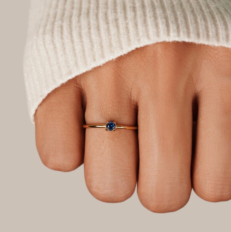 Birthstone gold rings