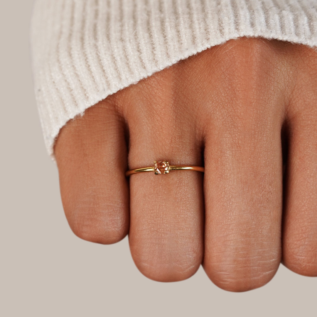 Birthstone gold rings